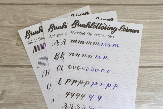 brush-lettering-lernen-uebungsblaetter (1).jpg